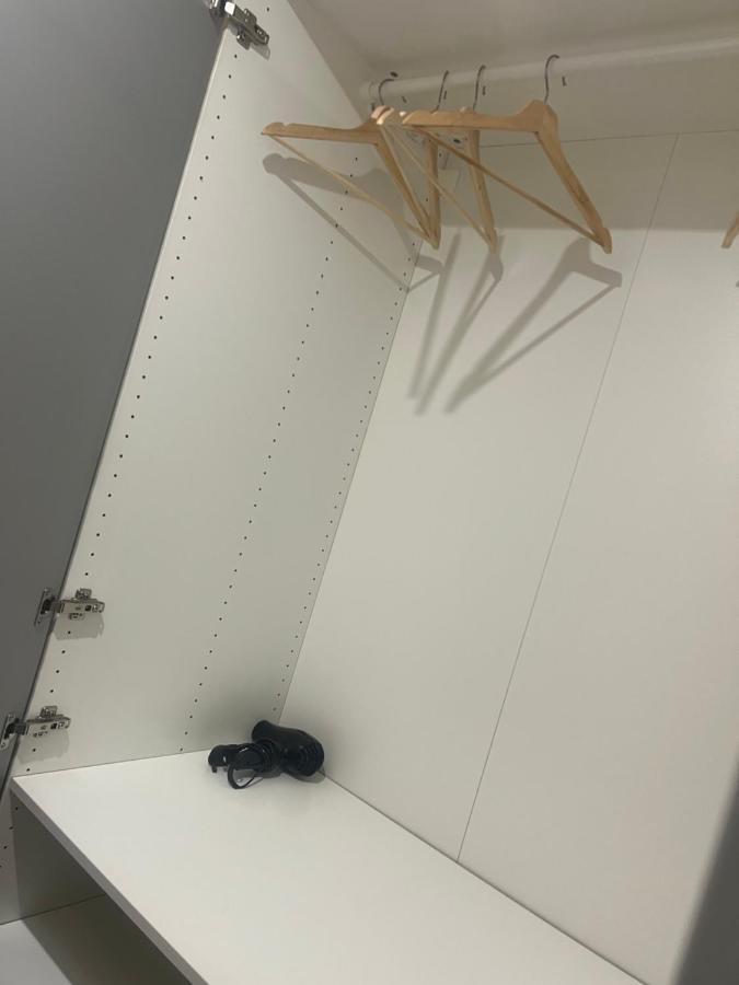 דירות לונדון Large Modern Studio Flat מראה חיצוני תמונה